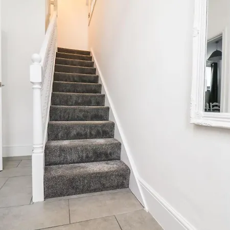 Riverside Chapel Μίντλεσμπρο